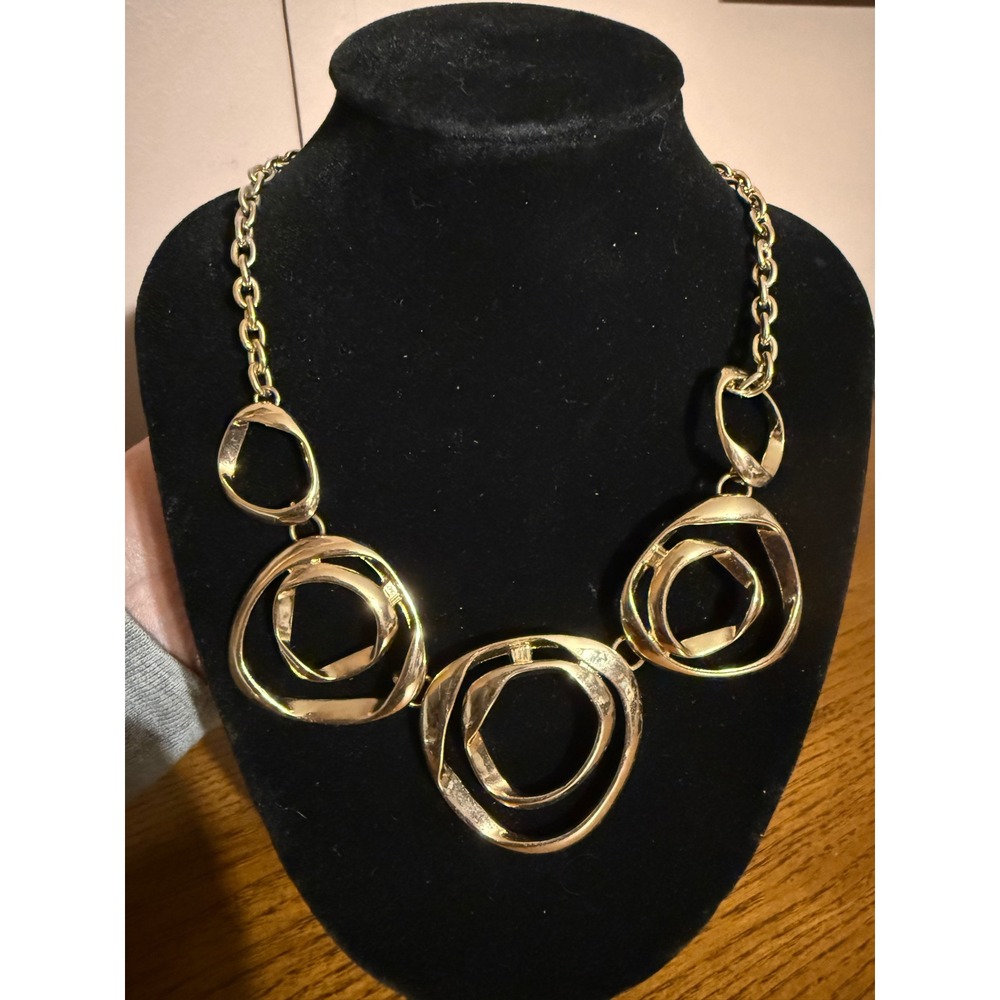Gold Tone Abstract Geometric‎ Interlocking Circle Statement Bib Necklace Womens